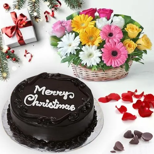 Buy Ghasitaram Gifts Cake Bites Mawa Chocolate Triangle 100 Gm Box Online  at the Best Price of Rs null - bigbasket