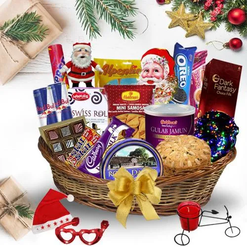 Buy Christmas Tree Gift Box For Joyful Gifting | Angroos