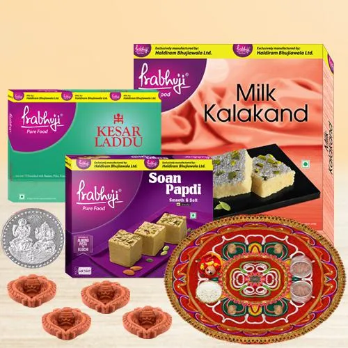 Haldiram's Sweet Wonder Box Price in India - Buy Haldiram's Sweet Wonder  Box online at Flipkart.com