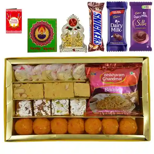 Haldiram's Festive Delight (Pack of 2) Combo Price in India - Buy Haldiram's  Festive Delight (Pack of 2) Combo online at Flipkart.com