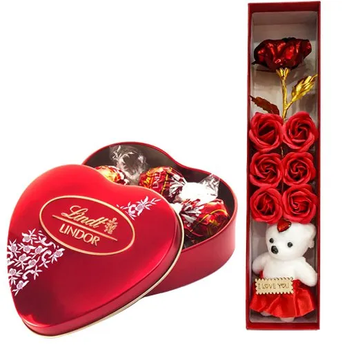 Lindt Lindor Assorted Chocolate Truffles Valentine's Day Candy Gift Box -  5.5 oz box | Stop & Shop