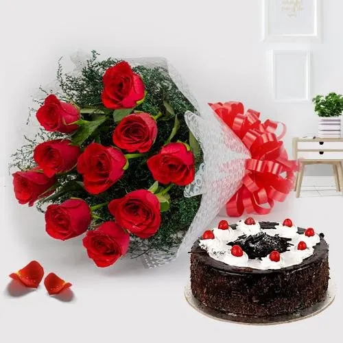 Mixed Flower Bouquet And Cake at Rs 1299/piece | Flower Bouquet in Kota |  ID: 16726215348