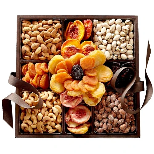 De-Luxe Festivity Nutty Gift Tray to Mangalore, India