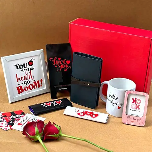 Valentine delivery ideas for fashion him