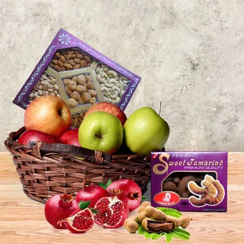 Buy GLOSSARY DRY FRUIT & NUT GIFT AND CHOCOLATE GIFT HAMPER /BASKET /BOX  /PACK 250*6(1.5KG) Online at Best Prices in India - JioMart.
