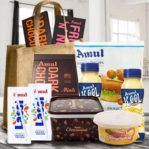 Online Anniversary Gifts for Him in Rajkot: Same Day Delivery Gift